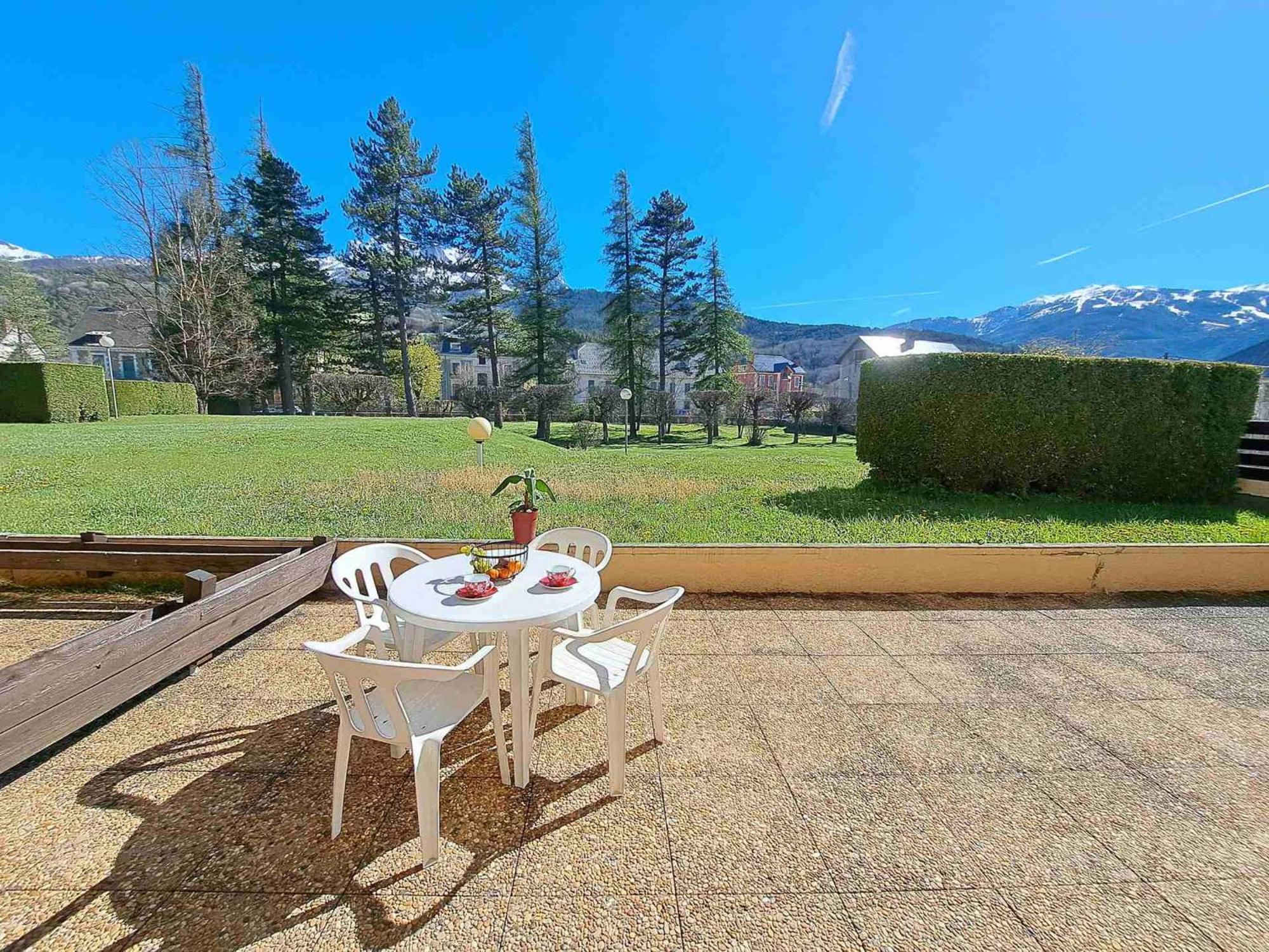 T2 Centre Barcelonnette Avec Garage, Terrasse Et Parc Prive - Fr-1-165A-101 Apartment Bagian luar foto